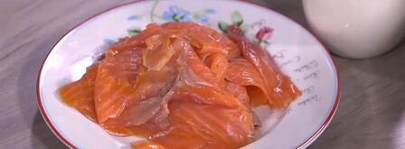 тарталетки с семгой, красным луком и каперсами. Шаг 10