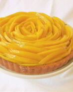 Манговый тарт с заварным кремом