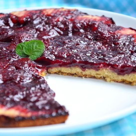 Рецепт тарт с карамелизированной клубникой