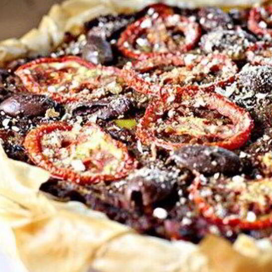 Рецепт тарт с печеными баклажанами и сладким перцем