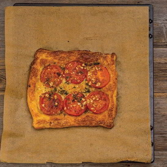 Рецепт томатный тарт с фетой и тархуном