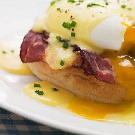 Рецепт яйца по-бенедиктински с ветчиной