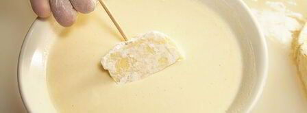 жареный сыр сулугуни с томатами. Шаг 3