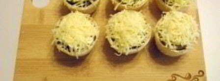 жульен в тарталетках с грибами. Шаг 6