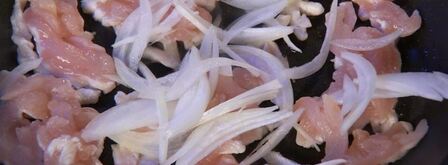 жюльен с курицей и грибами. Шаг 2